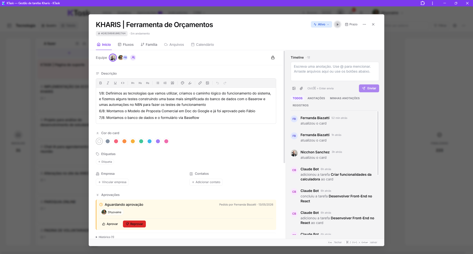 Tela do cliente externo aprovando entrega — view rica do card com descrição em TipTap, anexos via presigned URL, checklists e timeline de comentários.